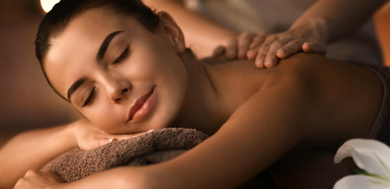 Relaxing treatments in Harmony spa